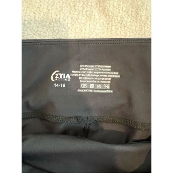 Zyia Black motto Light n Tight Hi-rise 7/8 24" - Picture 5 of 8